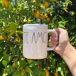 Te Amo Rae Dunn Mug  ☕️ | RaeDunn